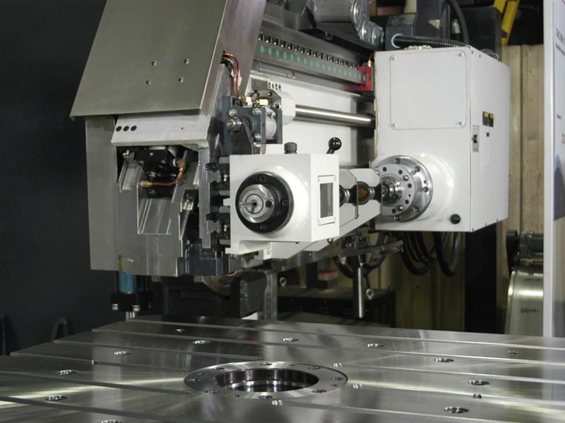 深孔鉆和槍鉆的區(qū)別是什么?